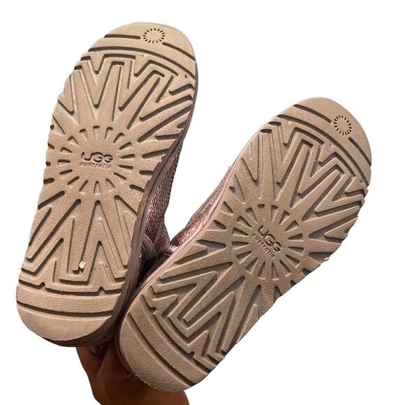 Sequin Uggs - Picture 4 of 8